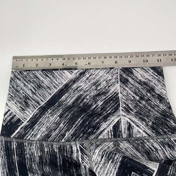 Lululemon Wunder Under Pant *Full-On Luon (Roll Down)Heat Wave White Black sz 2 - Picture 7 of 8